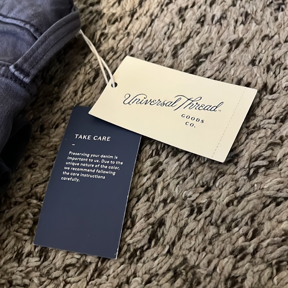 Universal Thread Jeans - Picture 6 of 16